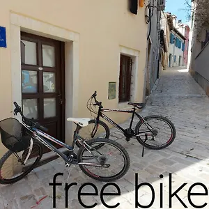 Zen In Center Of Apartment Rovinj