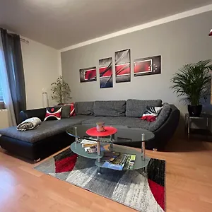 Apartment Grosse Helle Mit Balkon, Ruhig Gelegen Mit Guter Verkehrsanbindung, Bad Berneck im Fichtelgebirge